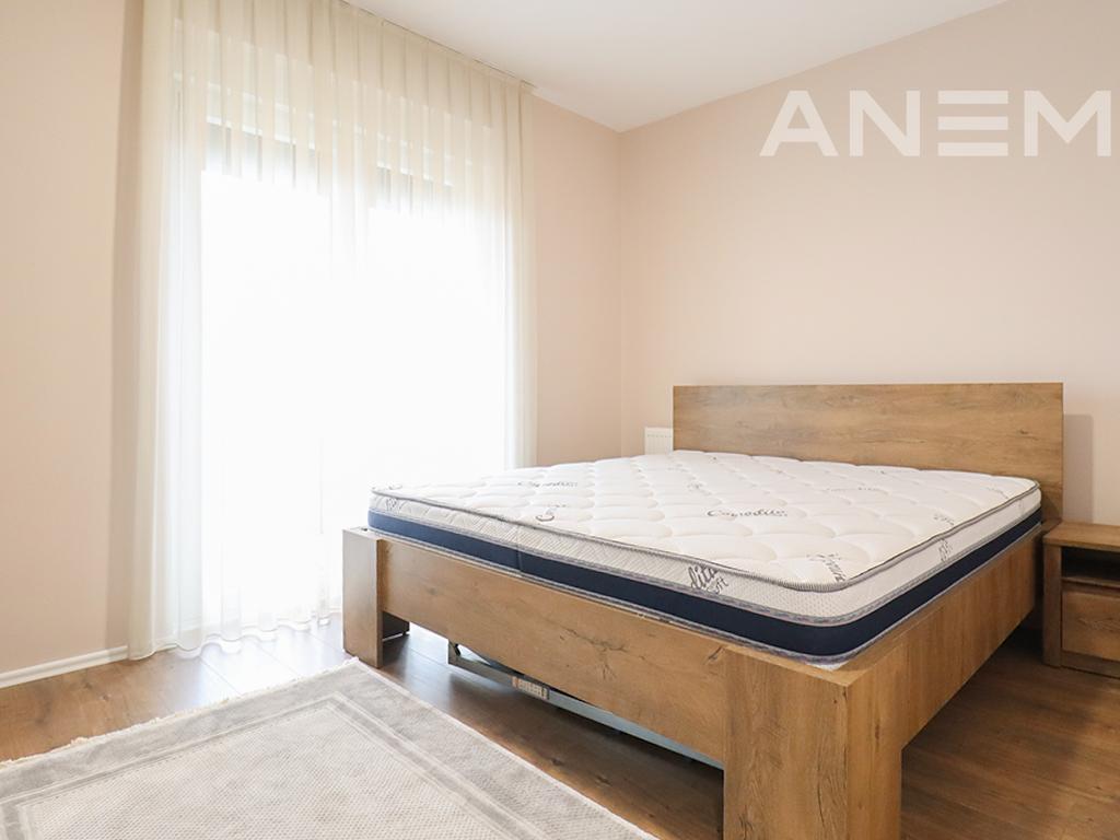 Banesë me qira me 3 dhoma gjumi në Arbëri