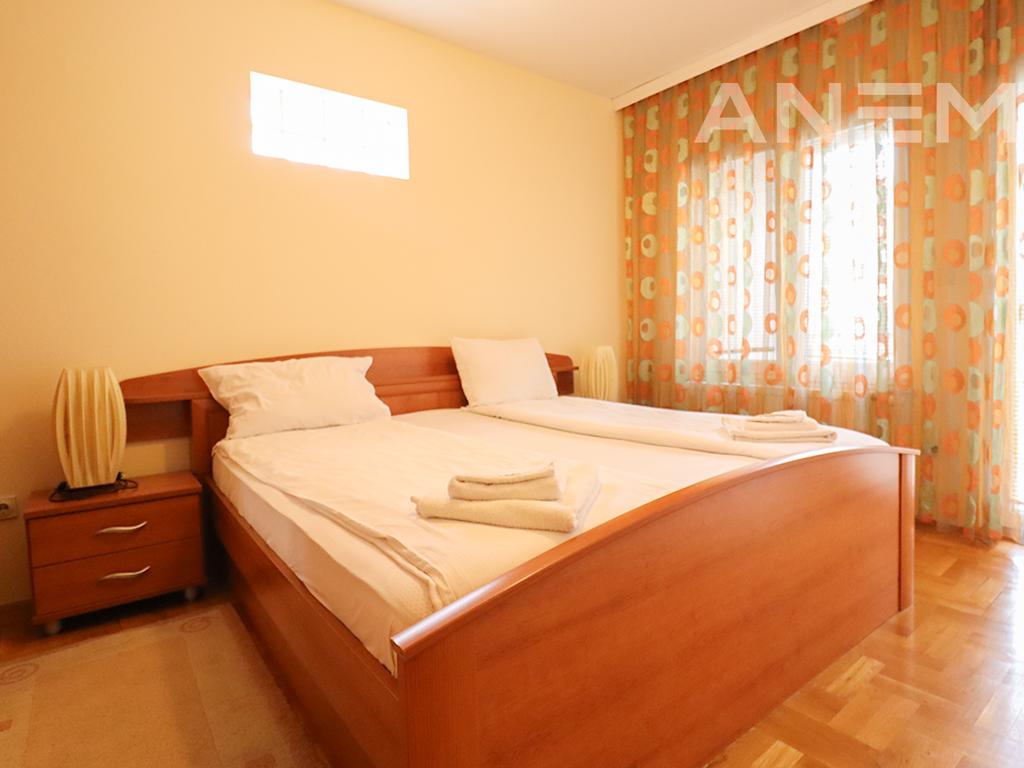 Banesë me qira me 2 dhoma gjumi te Qafa