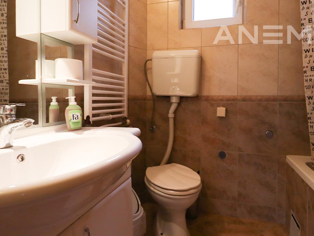 Banesë me qira me 2 dhoma gjumi te Qafa