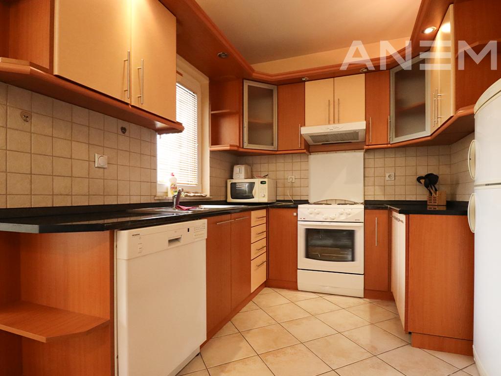 Banesë me qira me 1 dhomë gjumi te Qafa