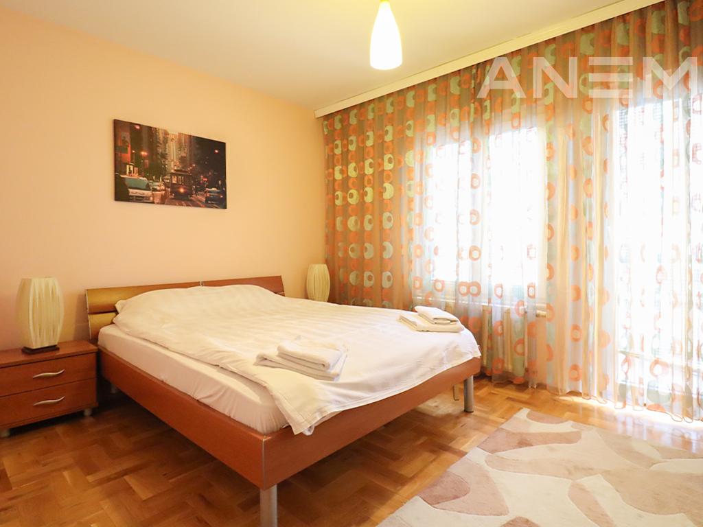 Banesë me qira me 1 dhomë gjumi te Qafa