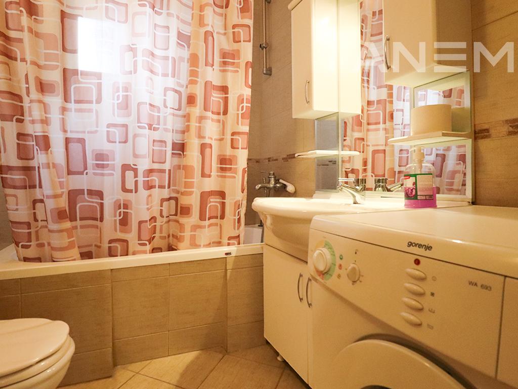 Banesë me qira me 1 dhomë gjumi te Qafa