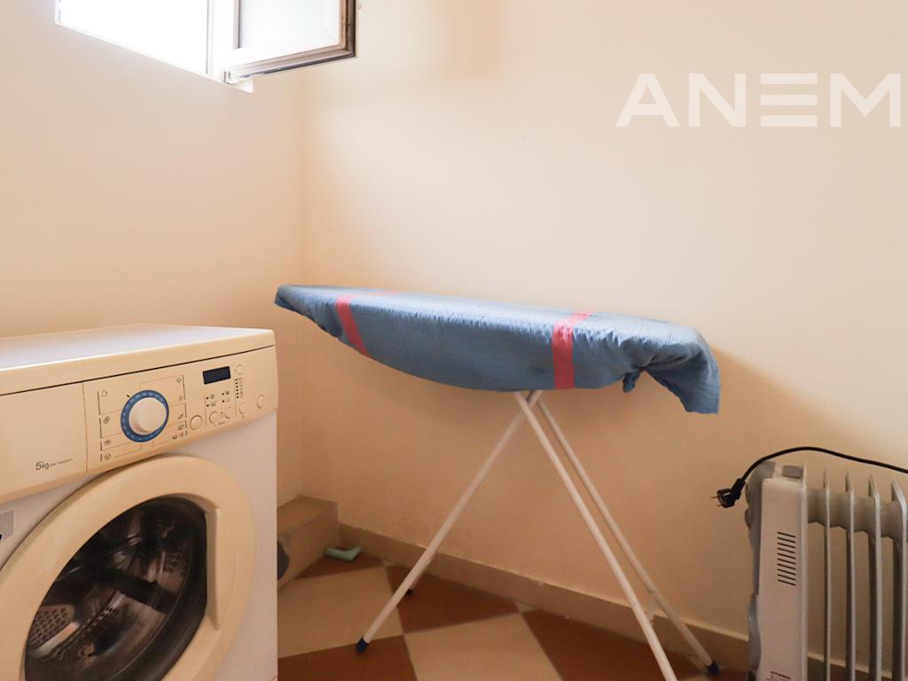 Banesë me qira me 2 dhoma gjumi te Qafa