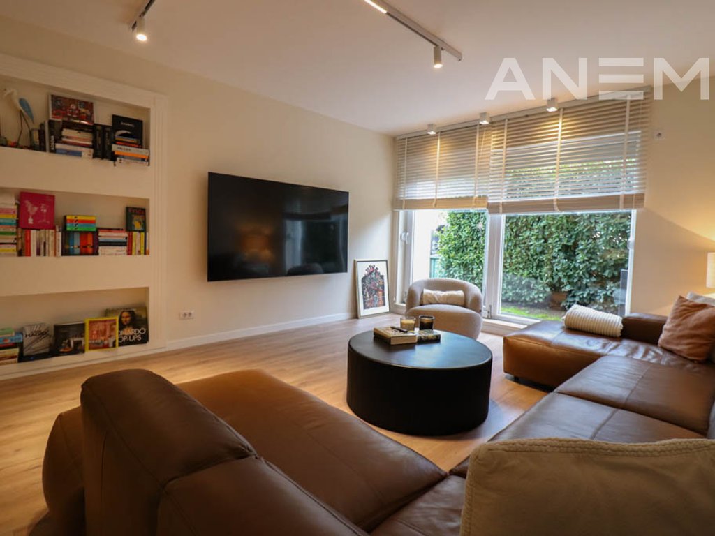 Shtëpi në shitje 137m² + 42m² bodrum në Marigona Residence