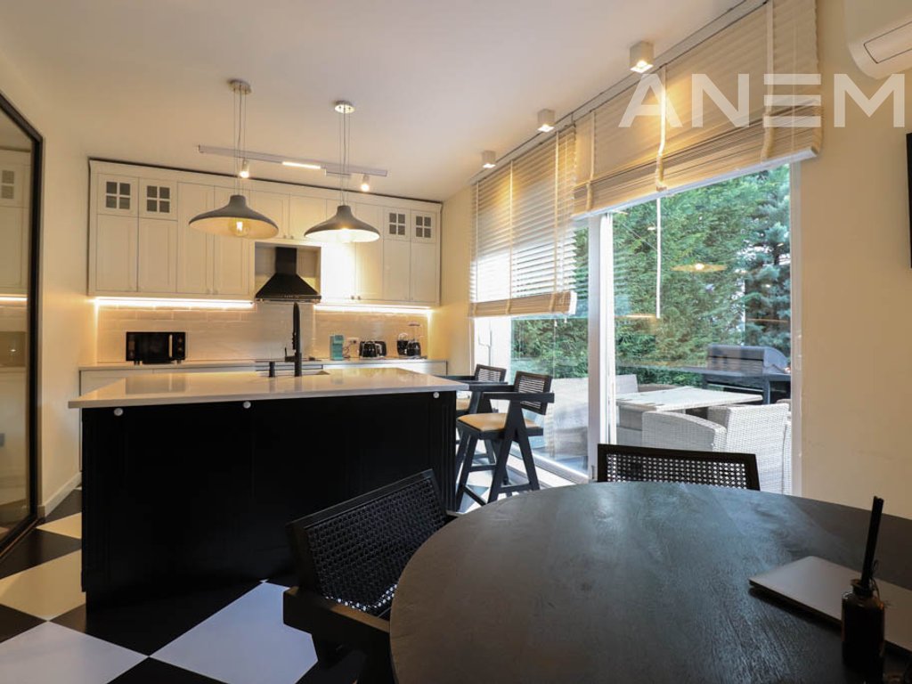 Shtëpi në shitje 137m² + 42m² bodrum në Marigona Residence