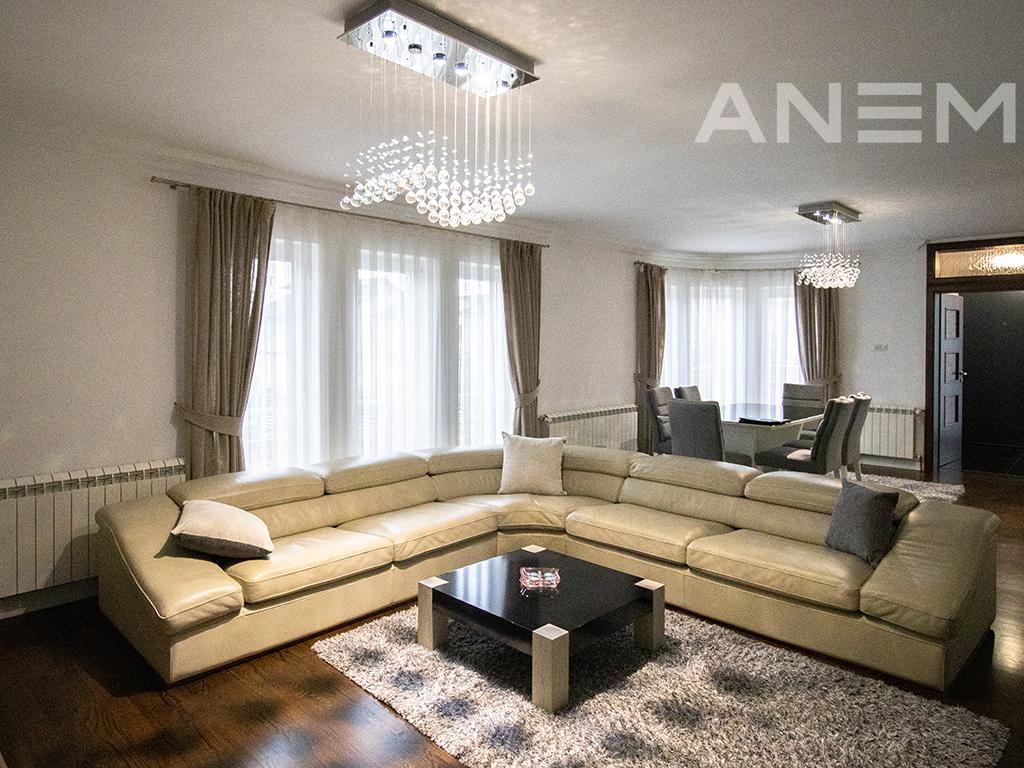 Shtëpi me qira 400m² në Veternik