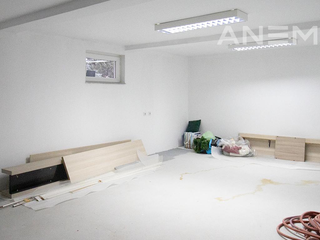 Shtëpi me qira 400m² në Veternik