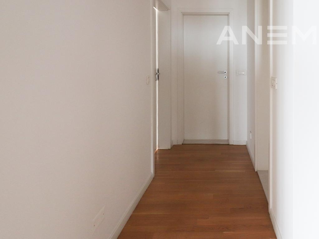 Banesë në shitje 85m² në lagjen Kalabria