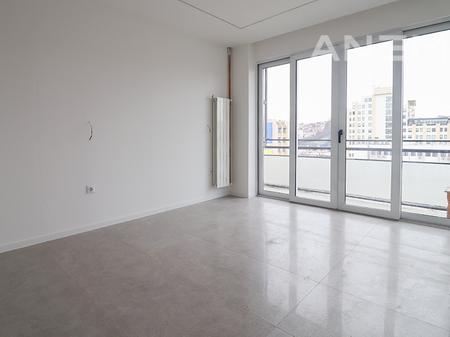 Office for rent with 2 workspaces in the Center