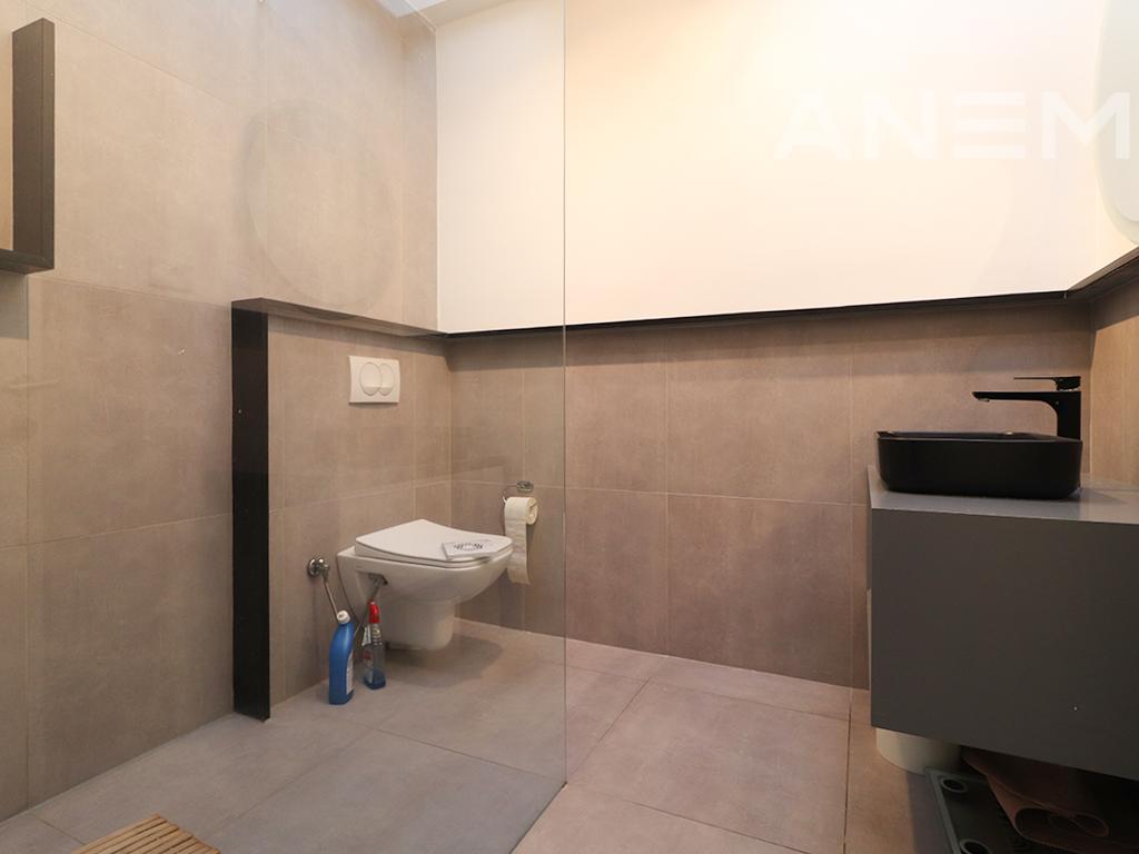 Penthouse for rent with 3 bedrooms in the Arberia neighborhood