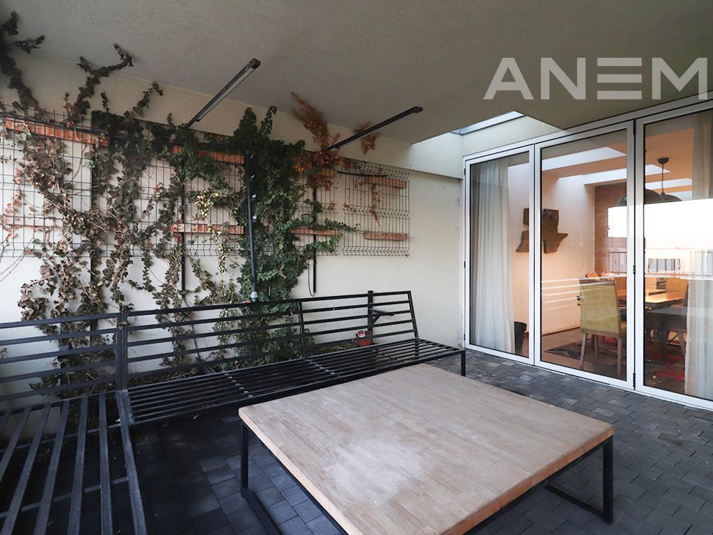 Penthouse for rent with 3 bedrooms in the Arberia neighborhood