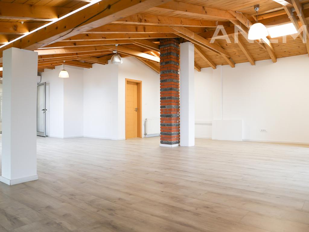 Building for rent 500m² in the Center of Pristina