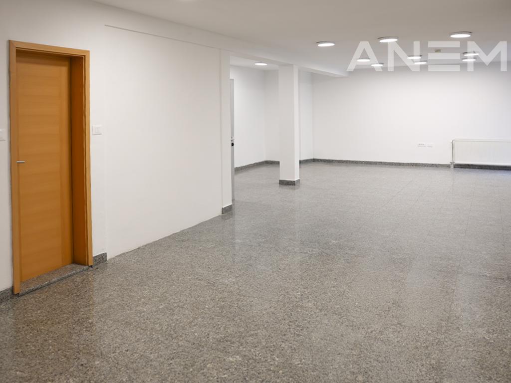 Building for rent 500m² in the Center of Pristina