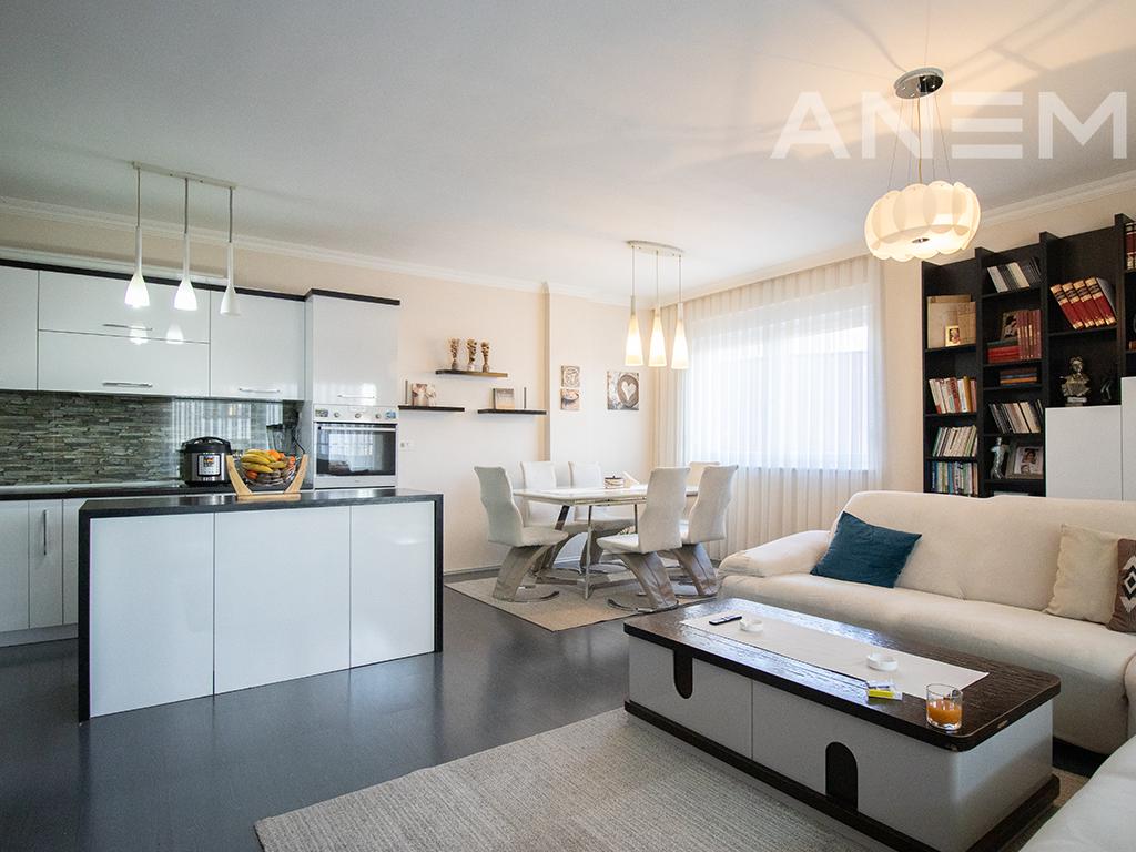 Banesë në shitje 136m² në Mati 1