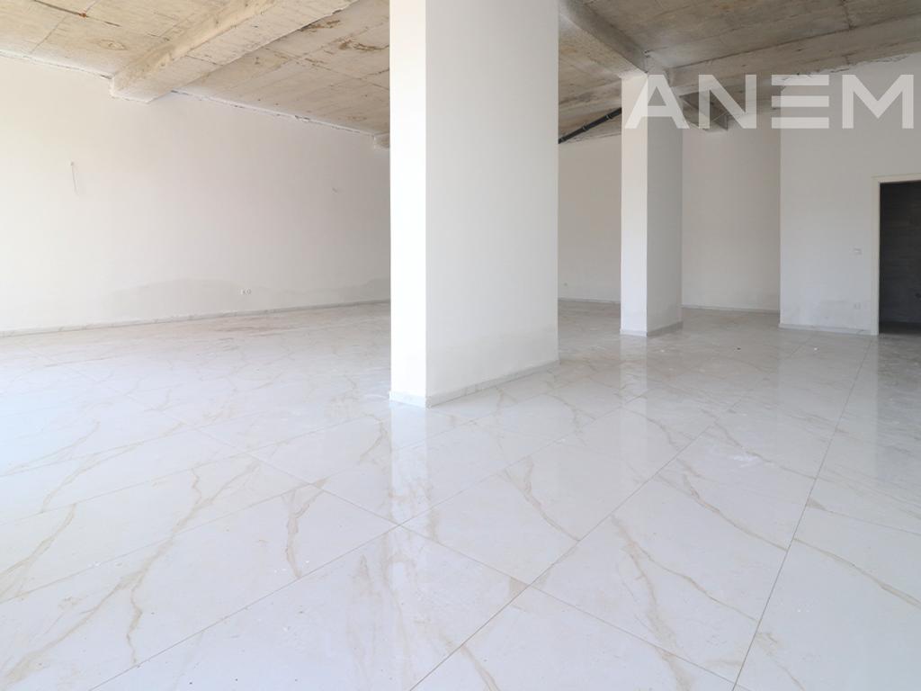 Lokal në shitje 113.14m² në Veternik