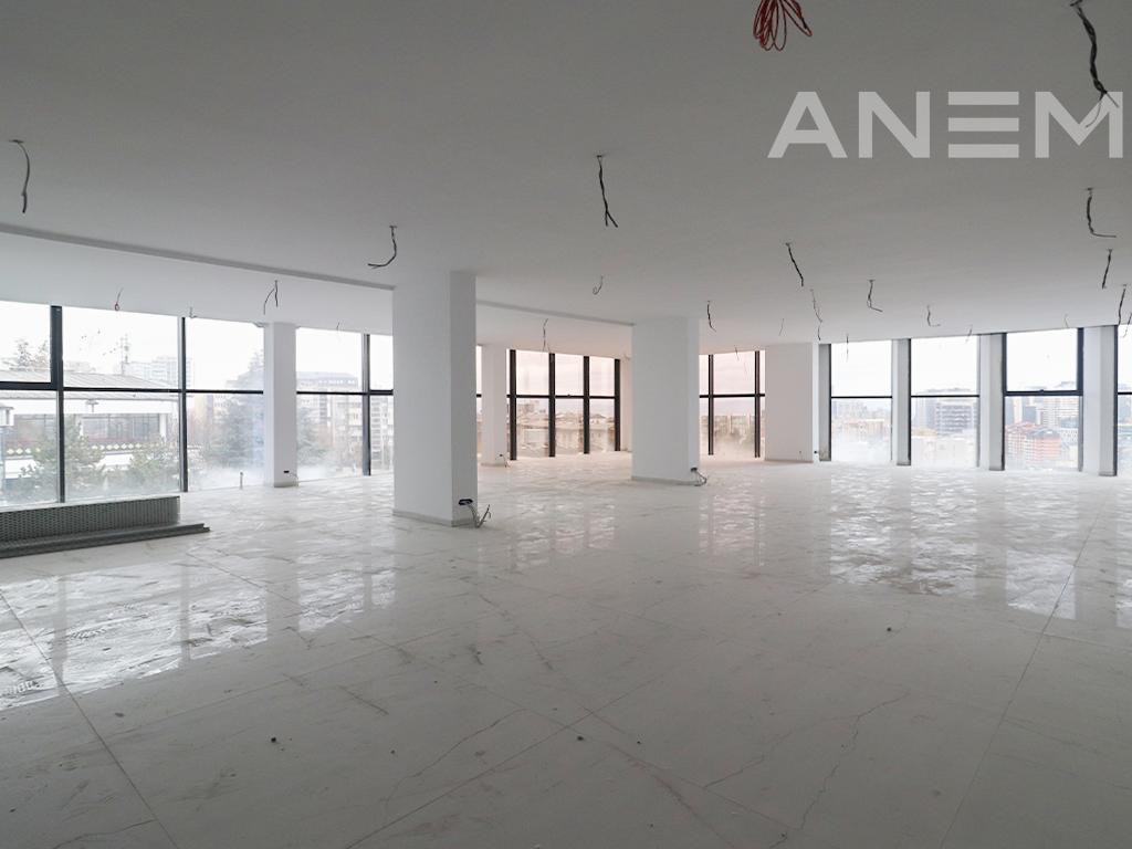 Property for rent 3345.46m² in Aktash