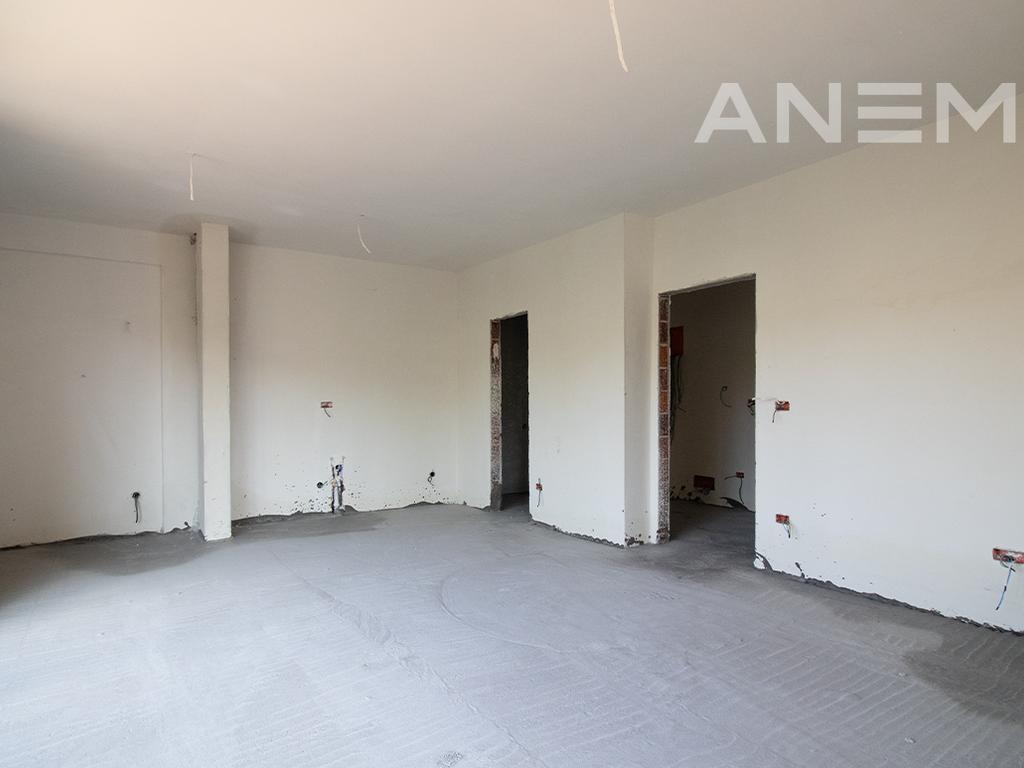 Banesë në shitje 128.12m² në Tophane