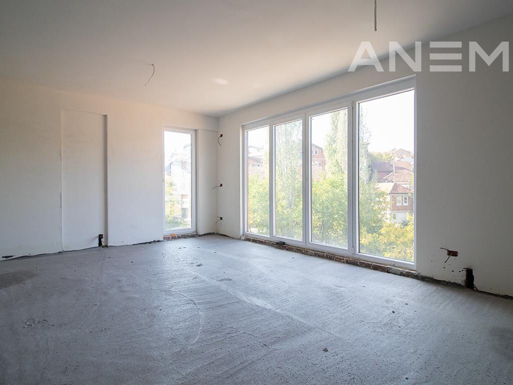 Banesë në shitje 128.12m² në Tophane