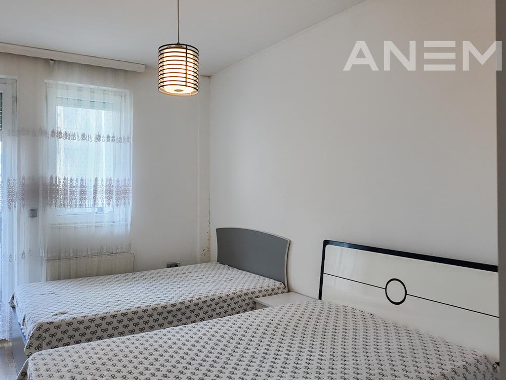 Penthouse në shitje 120m² + 40m² tarracë në Fushë Kosovë