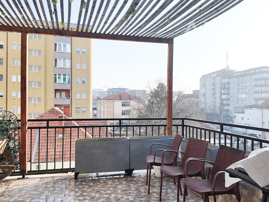 Penthouse në shitje 120m² + 40m² tarracë në Fushë Kosovë
