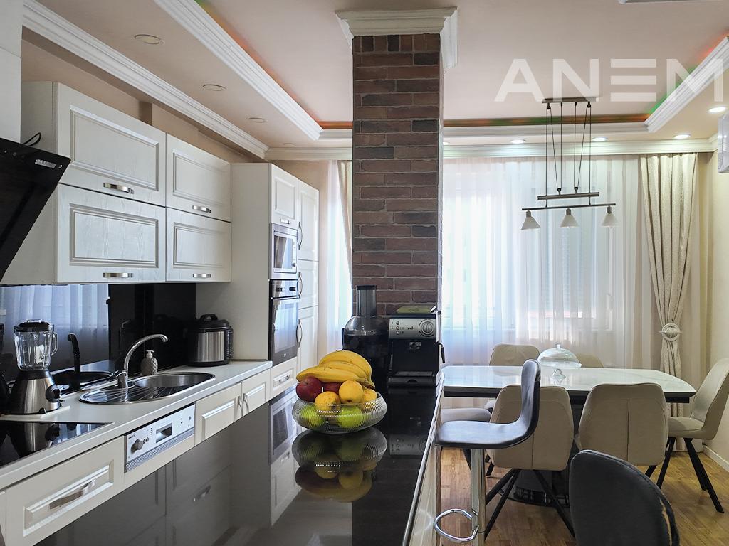 Penthouse në shitje 120m² + 40m² tarracë në Fushë Kosovë