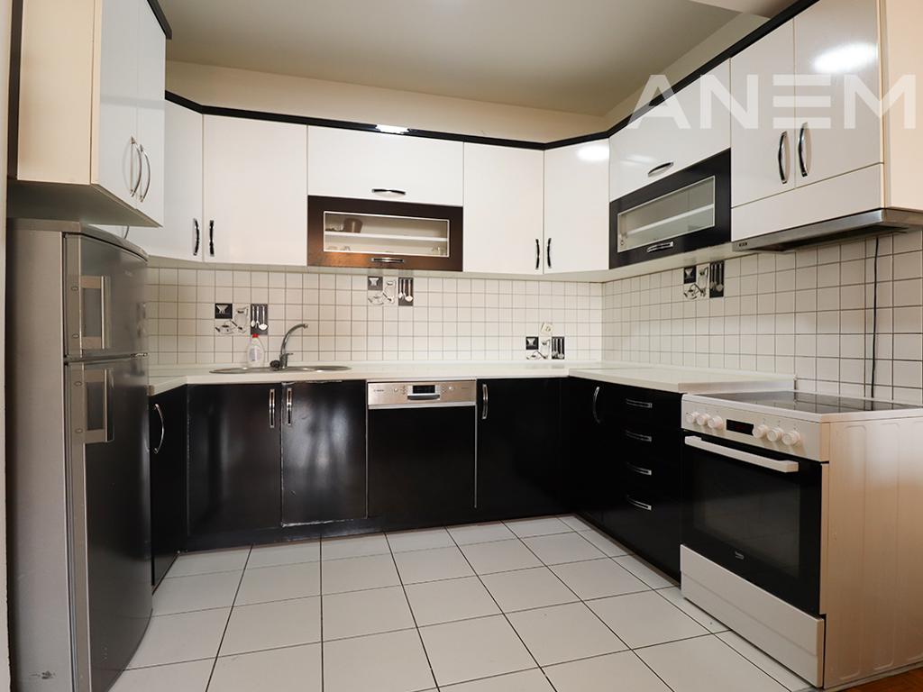 Banesë në shitje 92m² në lagjen Arbëria