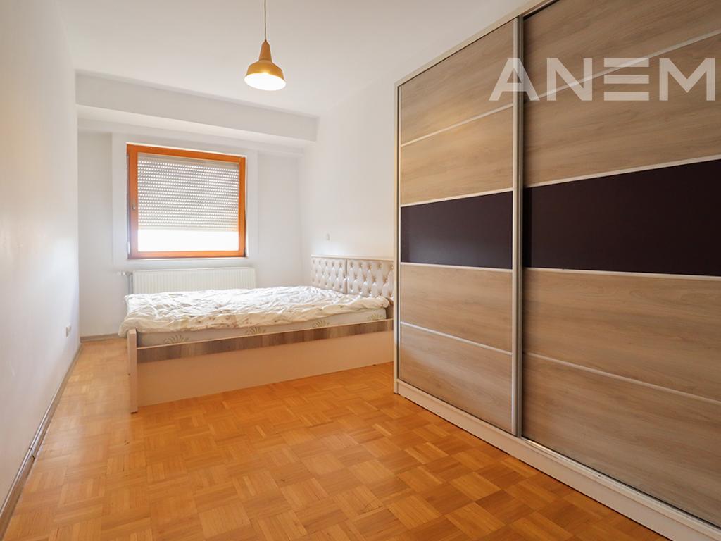 Banesë në shitje 92m² në lagjen Arbëria