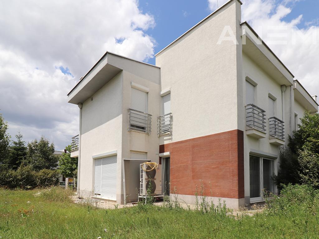 Shtëpi me qira 174m² në Marigona Residence