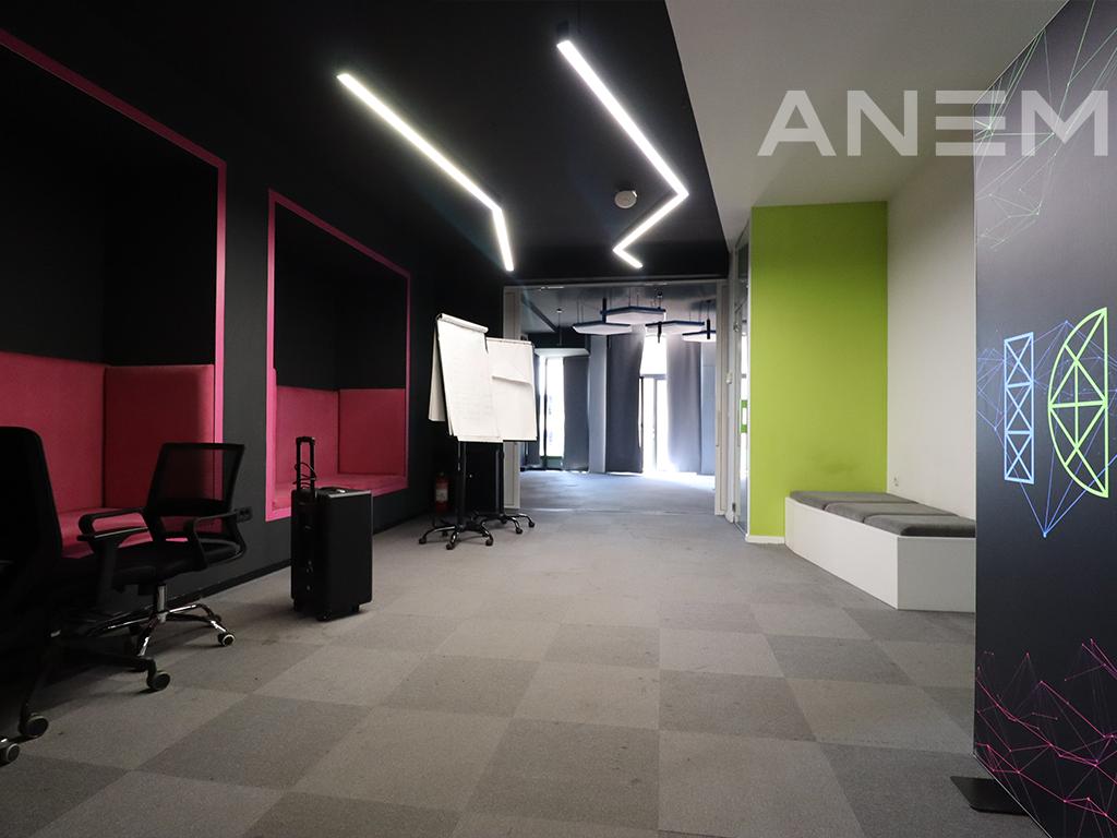 Objekt me qira 2900m² në Aktash