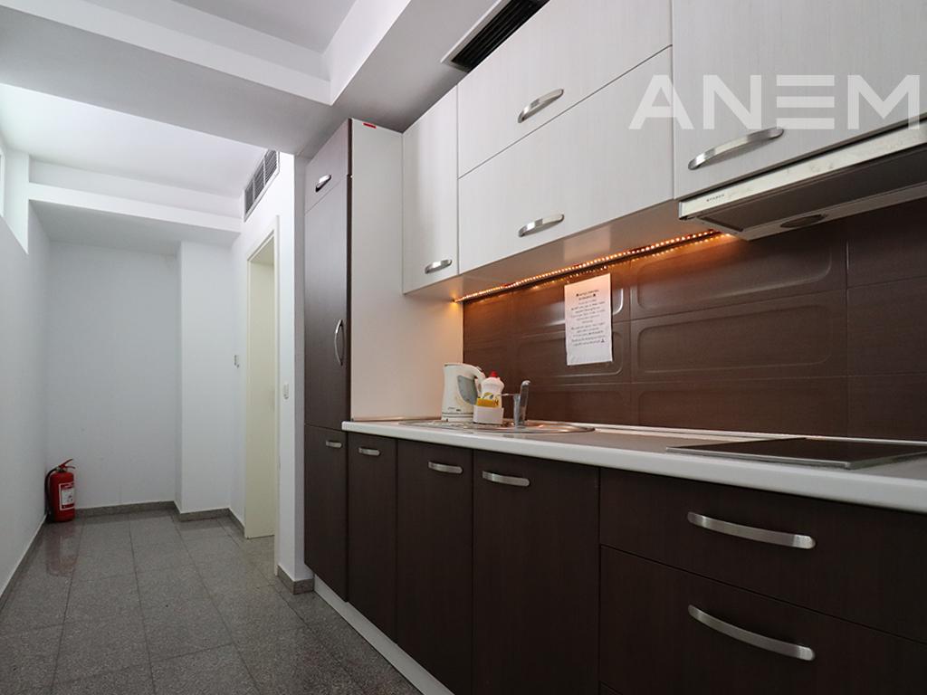 Objekt me qira 2900m² në Aktash