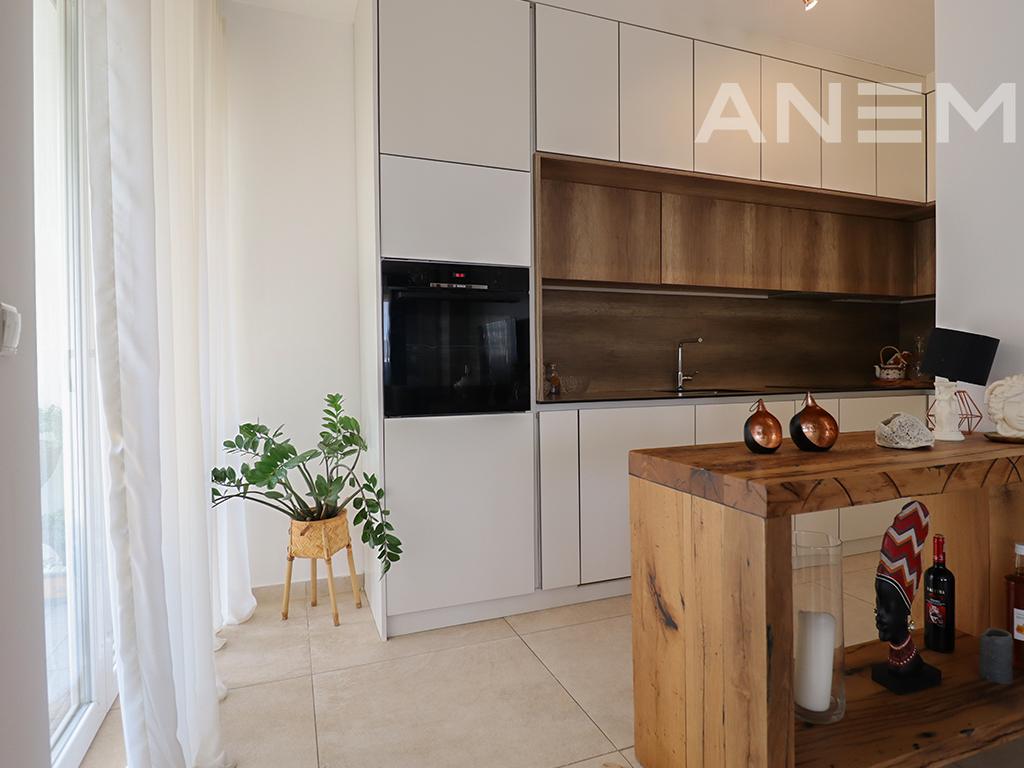Apartment for sale 115.9m² on C Street