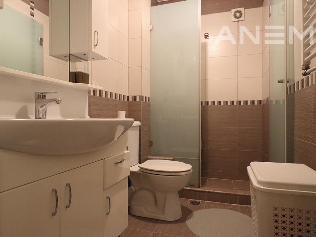 Banesë në shitje 92m² në Rrugen C