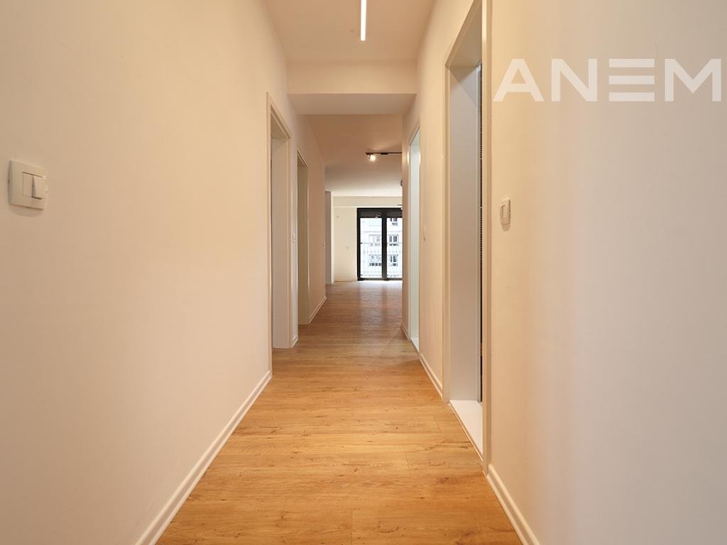 Banesë në shitje 127.24m² në Lakrishtë