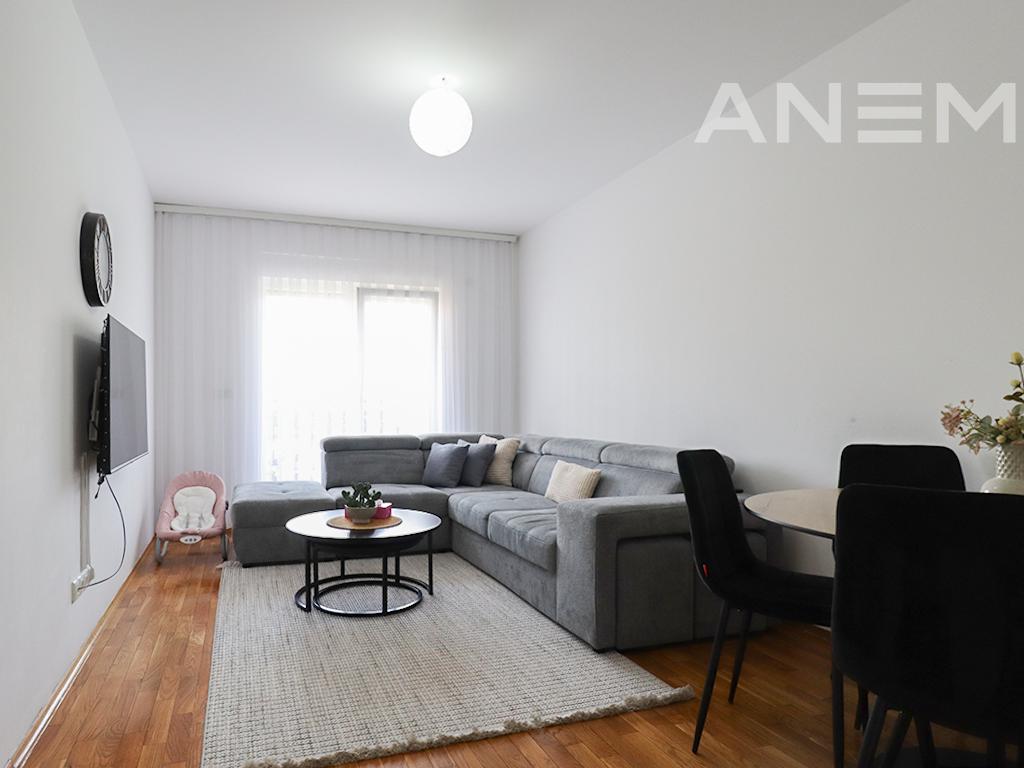 Banesë në shitje 56.09m² në Rrugën C