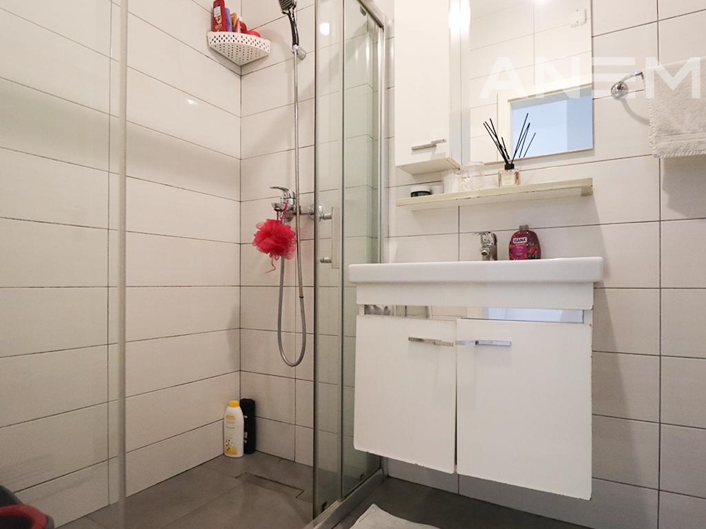 Banesë në shitje 56.09m² në Rrugën C