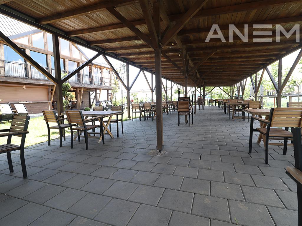 Restoran në shitje 600m² në fshatin Koliq
