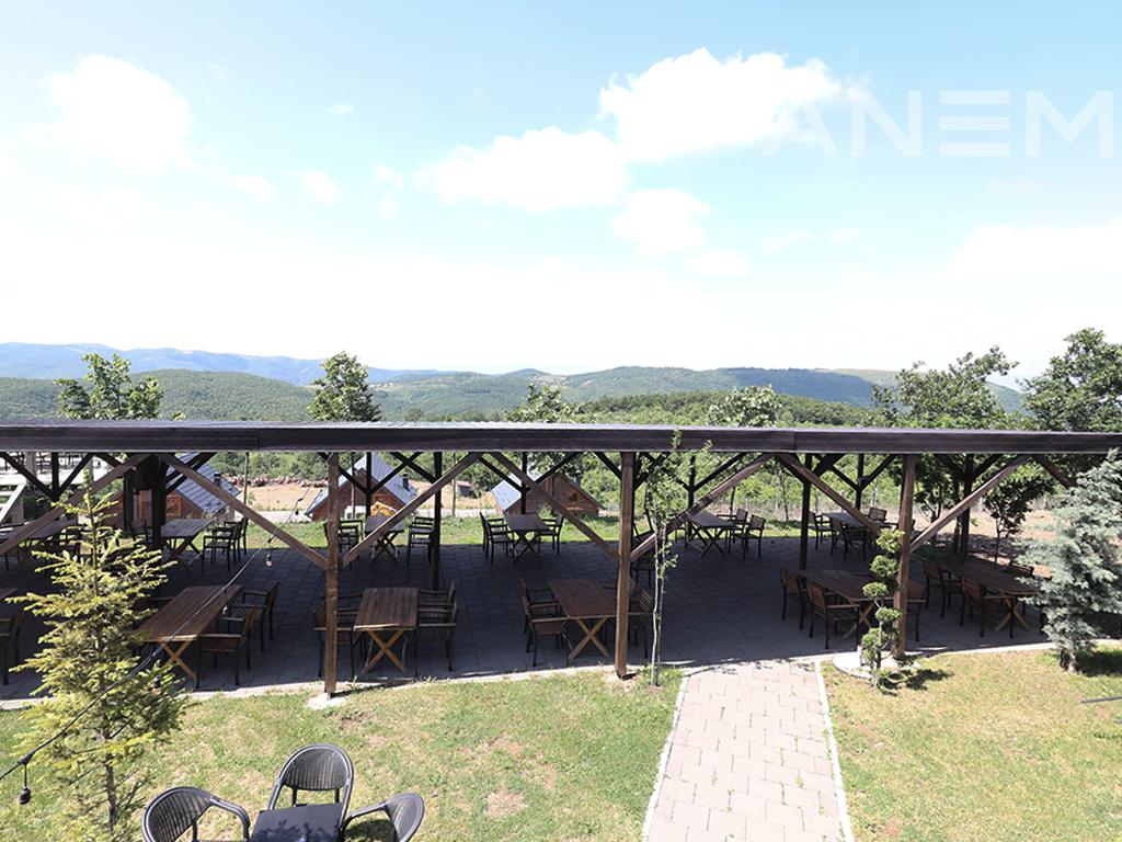 Restoran në shitje 600m² në fshatin Koliq
