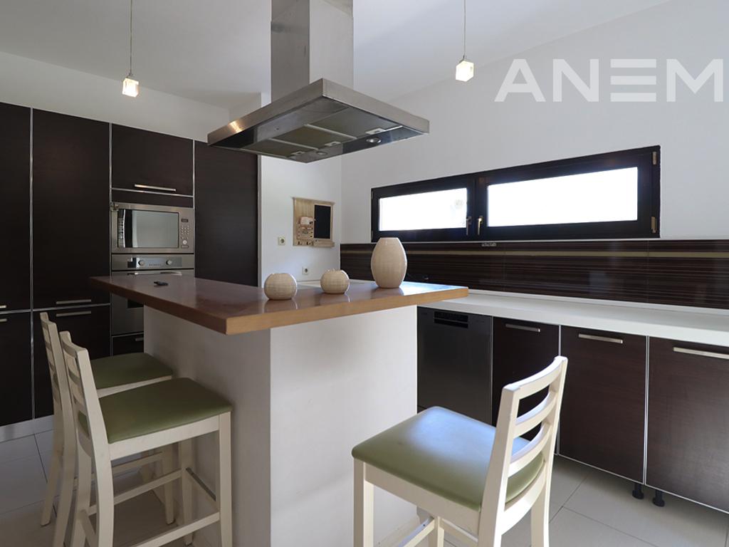 3 bedroom house for rent in Veternik