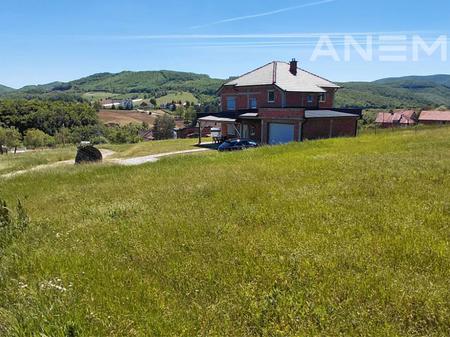 Shtëpi në shitje 204m² në Batllavë-Orllan
