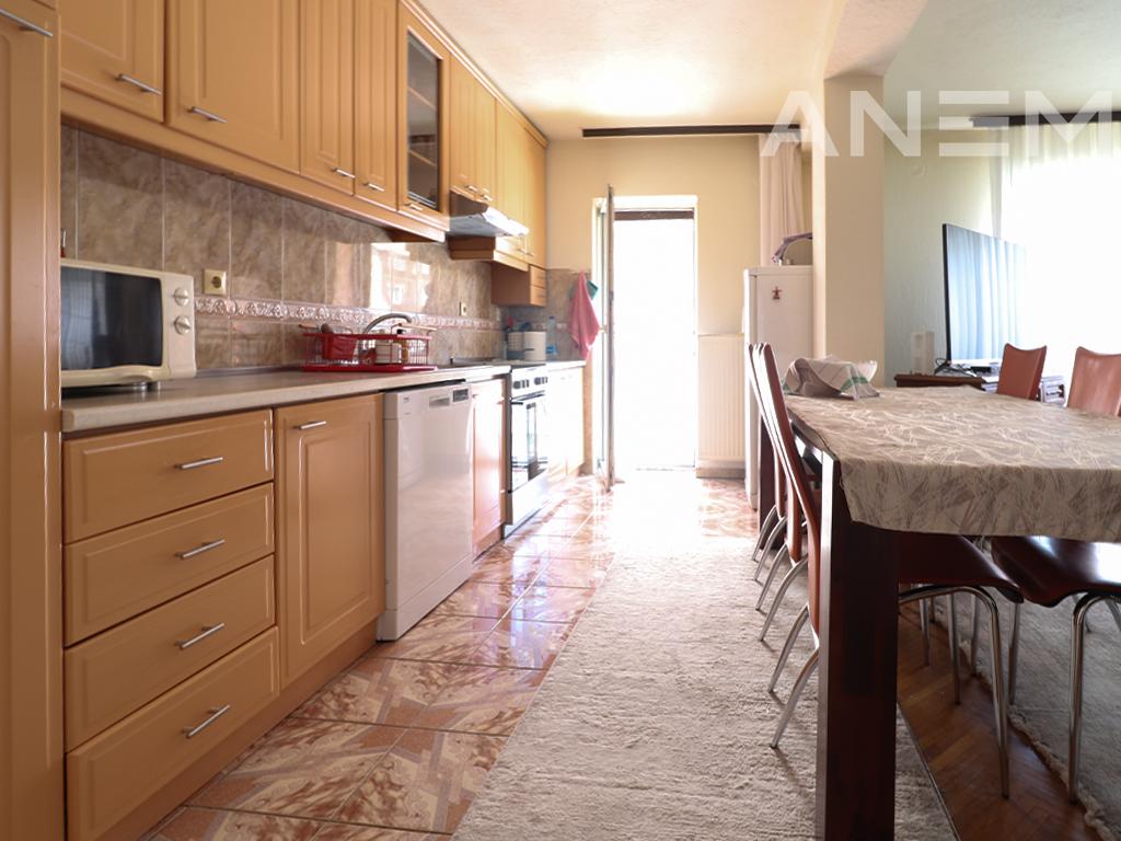 Shtëpi në shitje 400m² në Tophane