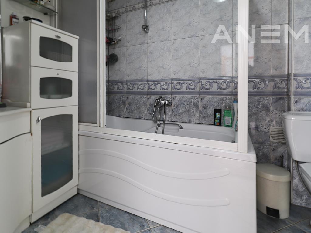 Shtëpi në shitje 400m² në Tophane