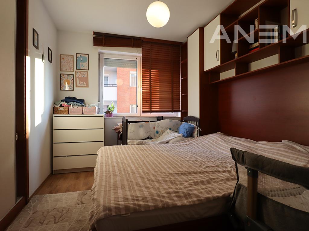 Banesë në shitje 63.67m² në Bregun e Diellit