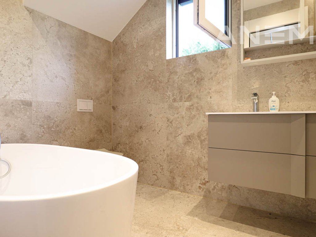 Shtëpi në shitje 217.6m² në lagjen Qershia Village