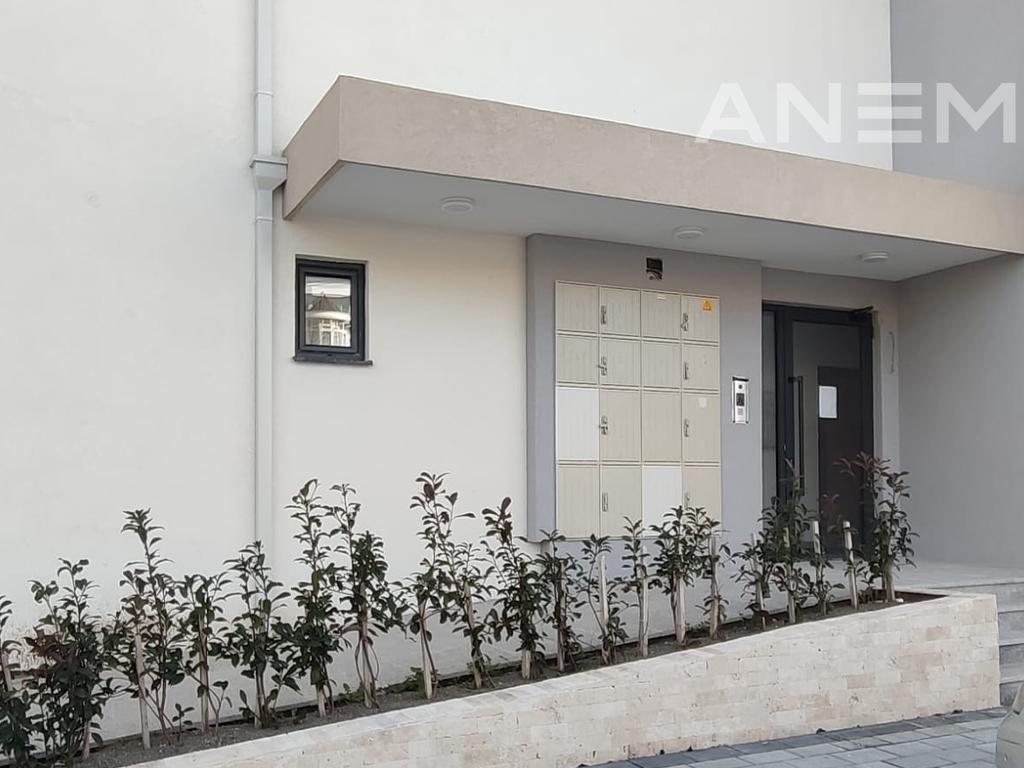 Banesë në shitje 52m² në Pinjesh, Ulqin
