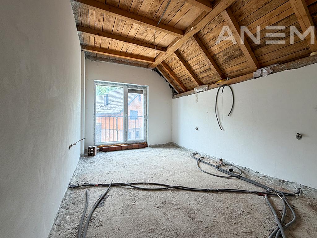 Vilë në shitje 177m² në Brezovicë