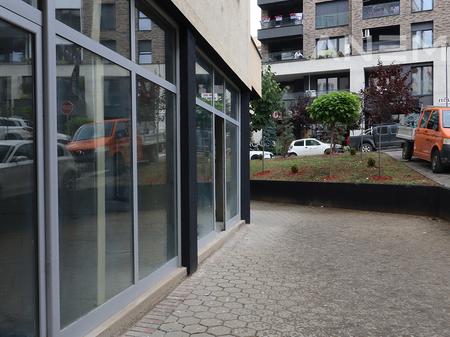 Commercial space for rent 140m²+98m² terrace in Mati 1 neighborhood