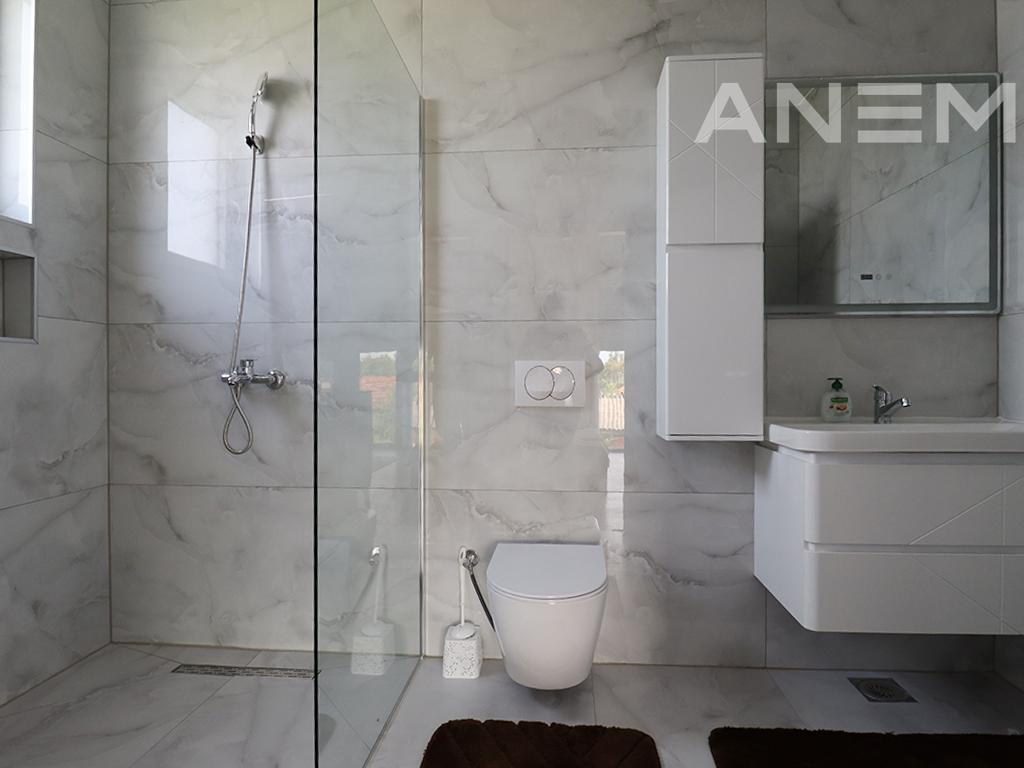Shtëpi në shitje 390m² në fshatin Lepi