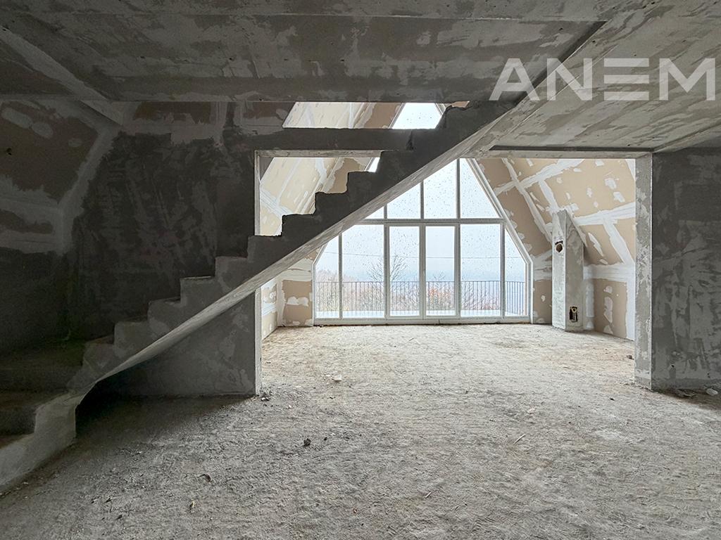Villa for sale 140m² in Novobërdë