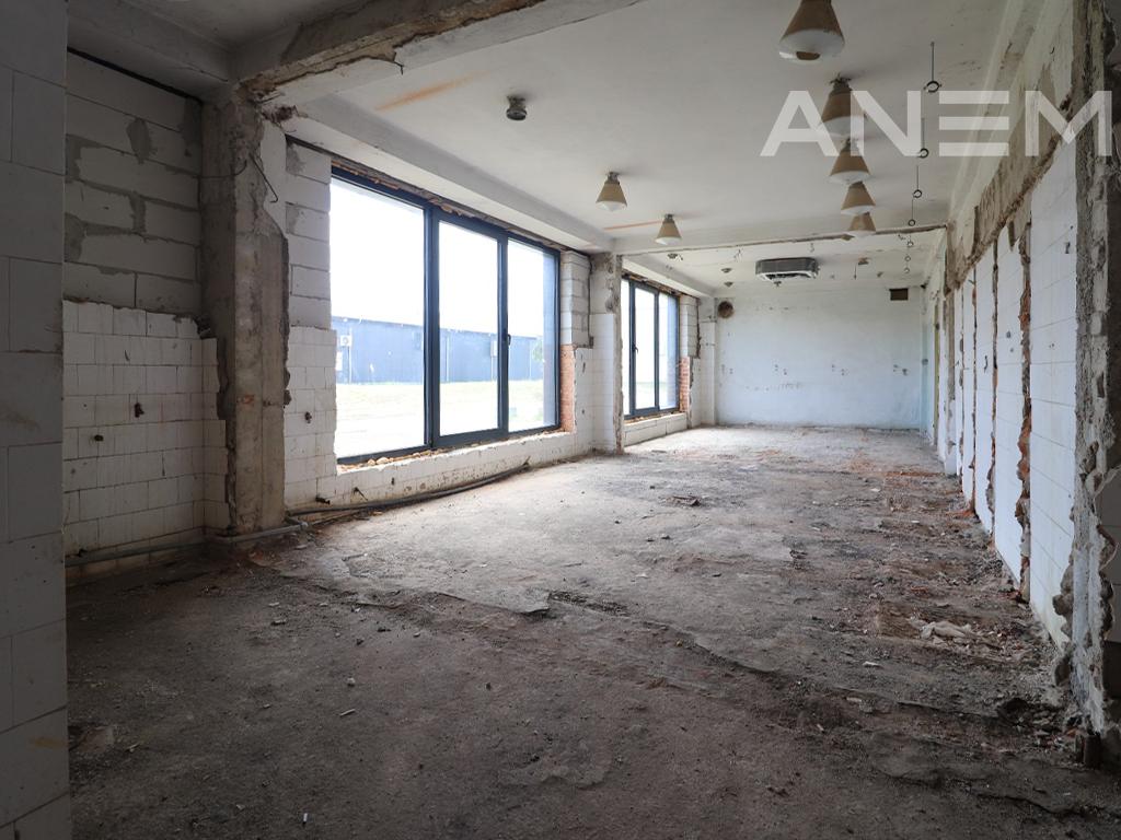 Objekt me qira 260m² në Zonën Industriale