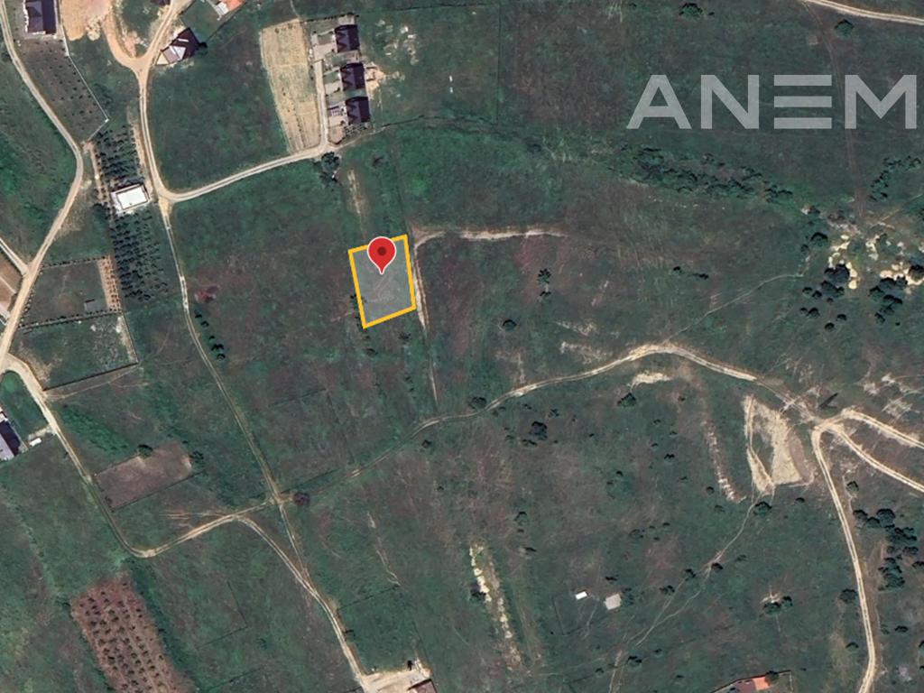 Tokë në shitje 7.5 ari në Bërnice të epërme